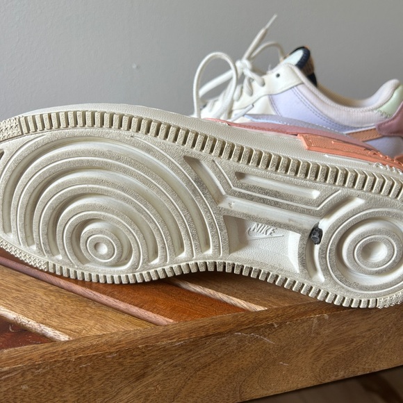 Air Force - Picture 4 of 5